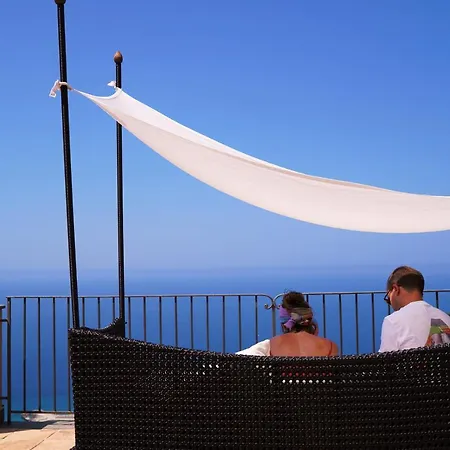 Hotel Marulivo 3*