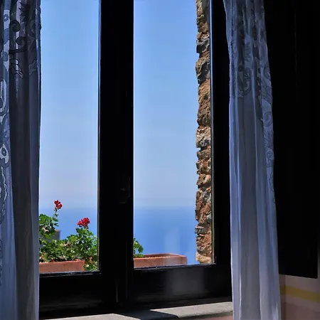Marulivo Hotel 3*
