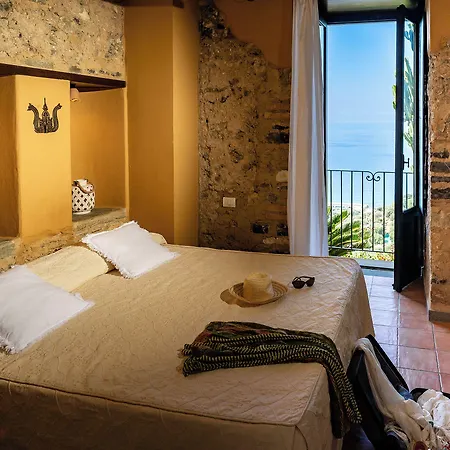 Hotel Marulivo