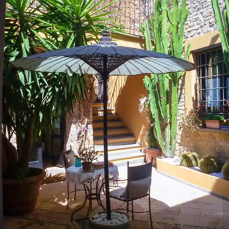 Hotel Marulivo 3*