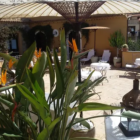 Marulivo Hotel 3*